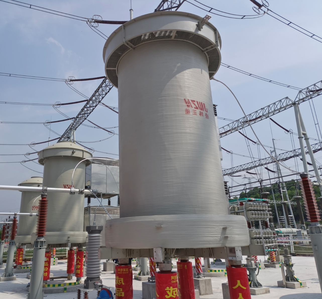 +500kV Gezhouba converter station equipment renovation